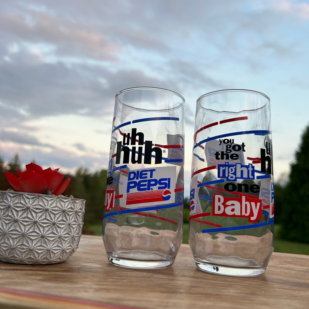 Vintage Diet Pepsi You Got The Right One Baby Uh Huh Glass Cup Set of 2